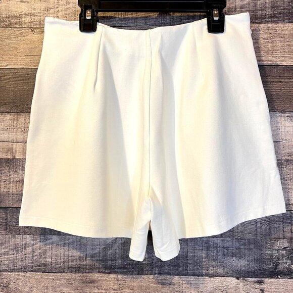 NWT Tommy Hilfiger White‎ Wrap Skort Button Details XL Preppy Coastal Minimalist - Picture 2 of 4